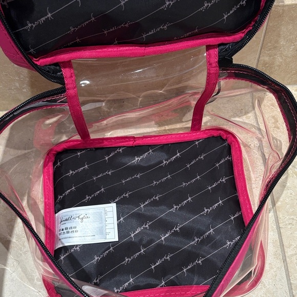 Kendall & Kylie Pink Transparent Cosmetic Case - Picture 5 of 5